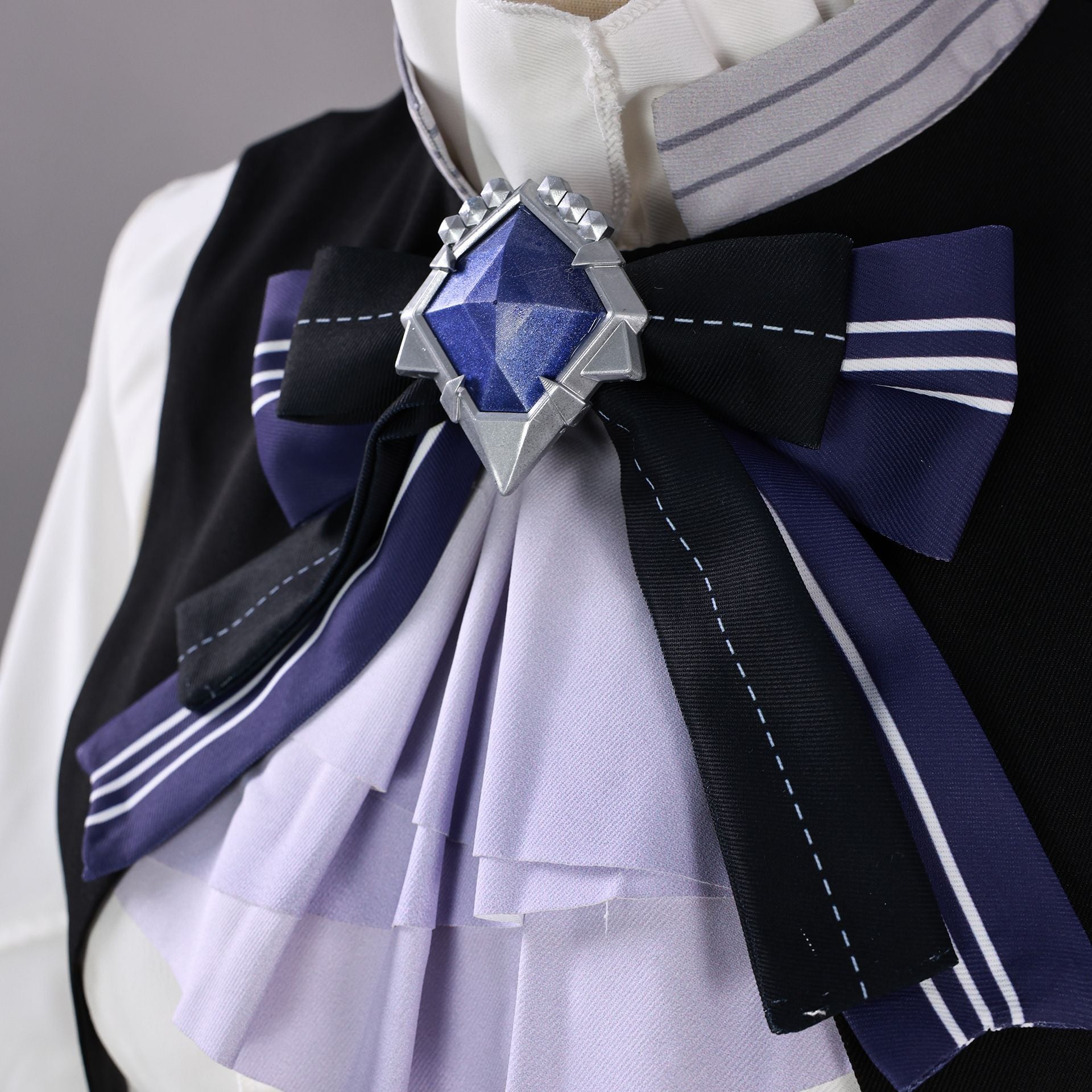 Monenjoy　ゼンレスゾーンゼロ　ZZZ ビビアン ヴィヴィアン 礼服　モッキンバード　3D樹脂アクセサリー　ワンピース　コスプレ衣装　ウィッグ追加 - Monenjoy