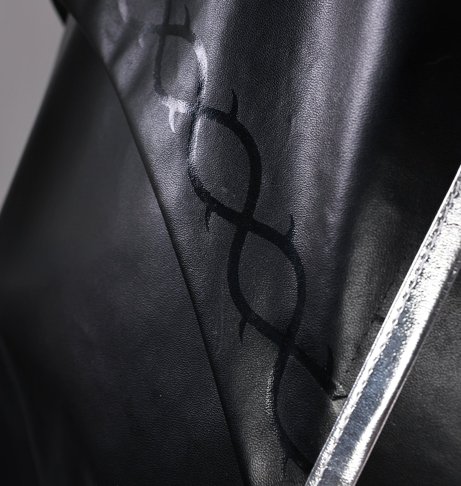 Monenjoy　ゼンレスゾーンゼロ　ZZZ ビビアン ヴィヴィアン 礼服　モッキンバード　3D樹脂アクセサリー　ワンピース　コスプレ衣装　ウィッグ追加 - Monenjoy