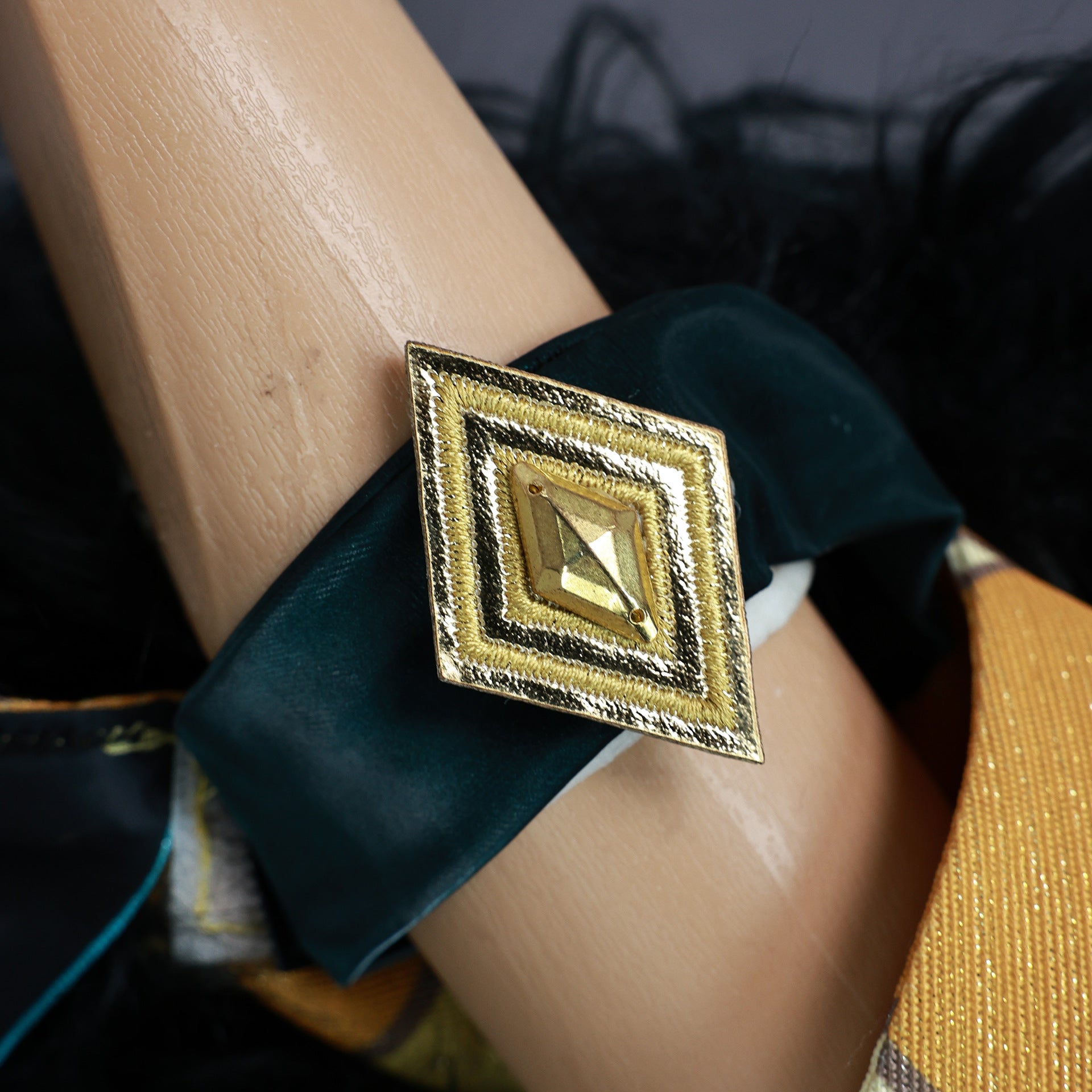 Monenjoy　原神　シロネン　コスプレ衣装　神の目付　尻尾付　ウィッグ追加　イベント　舞台服 - Monenjoy