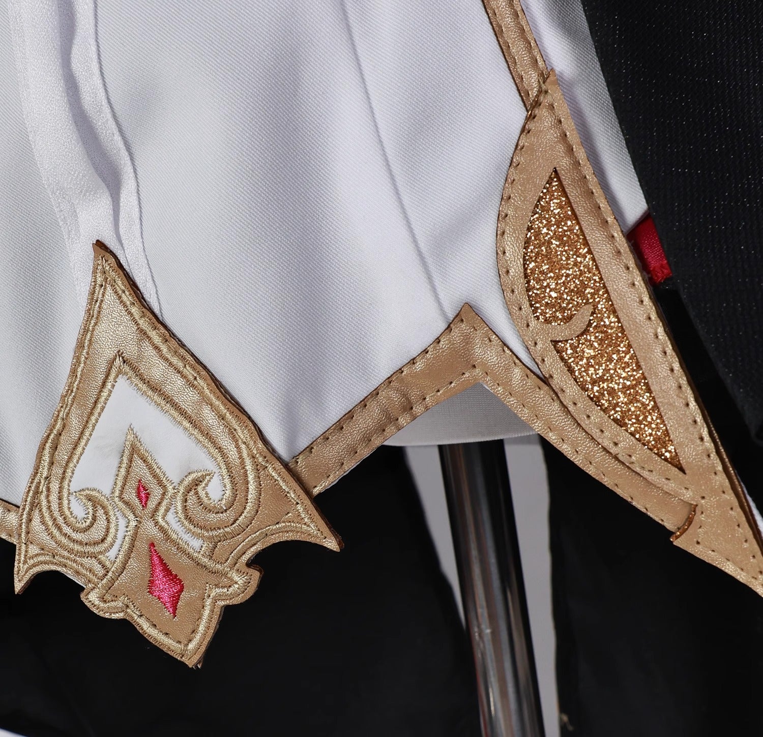 Monenjoy 原神　エスコフィエ　コスプレ衣装　 Escoffier　コスチューム　ワンピース　洋服　帽子付　3d樹脂アクセサリー　G1199 - Monenjoy