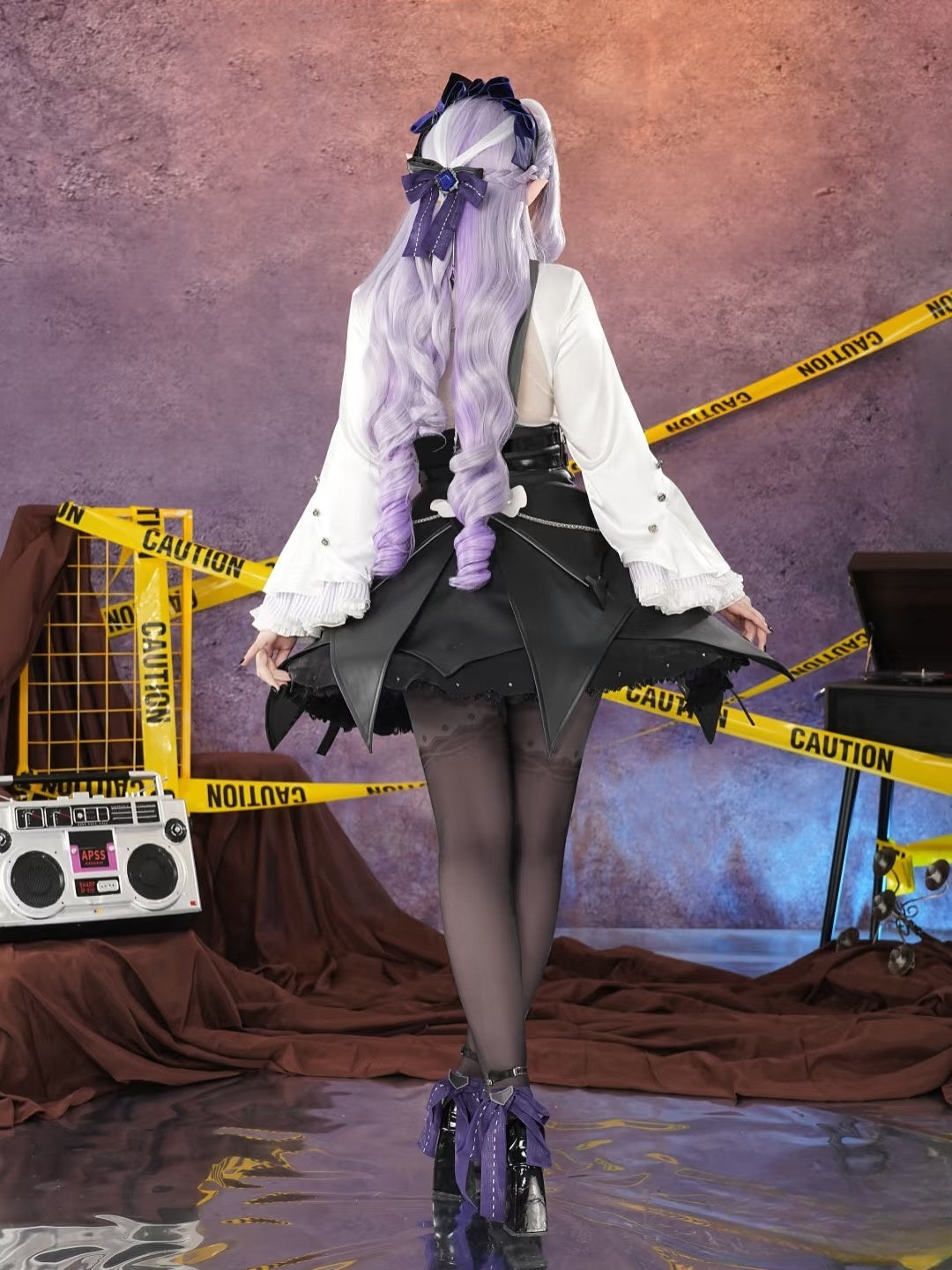 Monenjoy　ゼンゼロ ビビアン コスプレ　完全再現コスチューム｜立体裁断×本革風人工皮革｜金属装飾パーツ付属｜MONENJOY 　洋服　地雷系　モッキンバード - Monenjoy