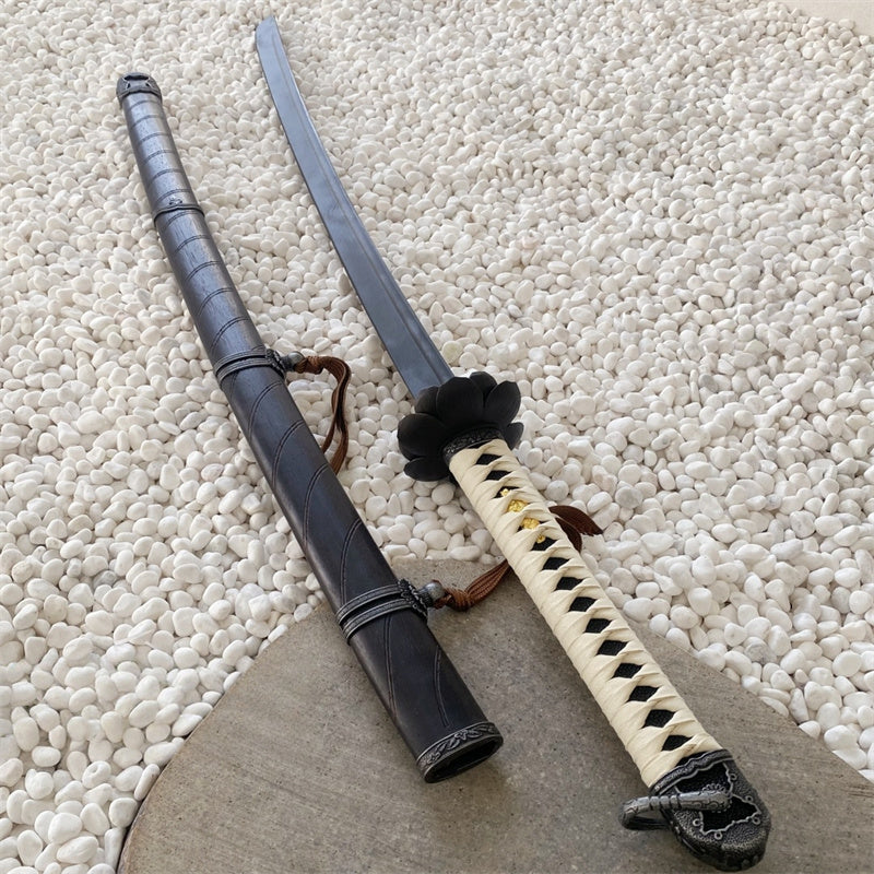 Monenjoy SEKIRO: SHADOWS DIE TWICE 隻狼 不死斬り・拝涙 日本風 戦国時代 葦名一心　装飾品 103cm 汎用刀 仕上げ模造刀 レプリカ 和風 コスプレ道具 木刃 樹脂刃 工芸品  ソード ハロウィン