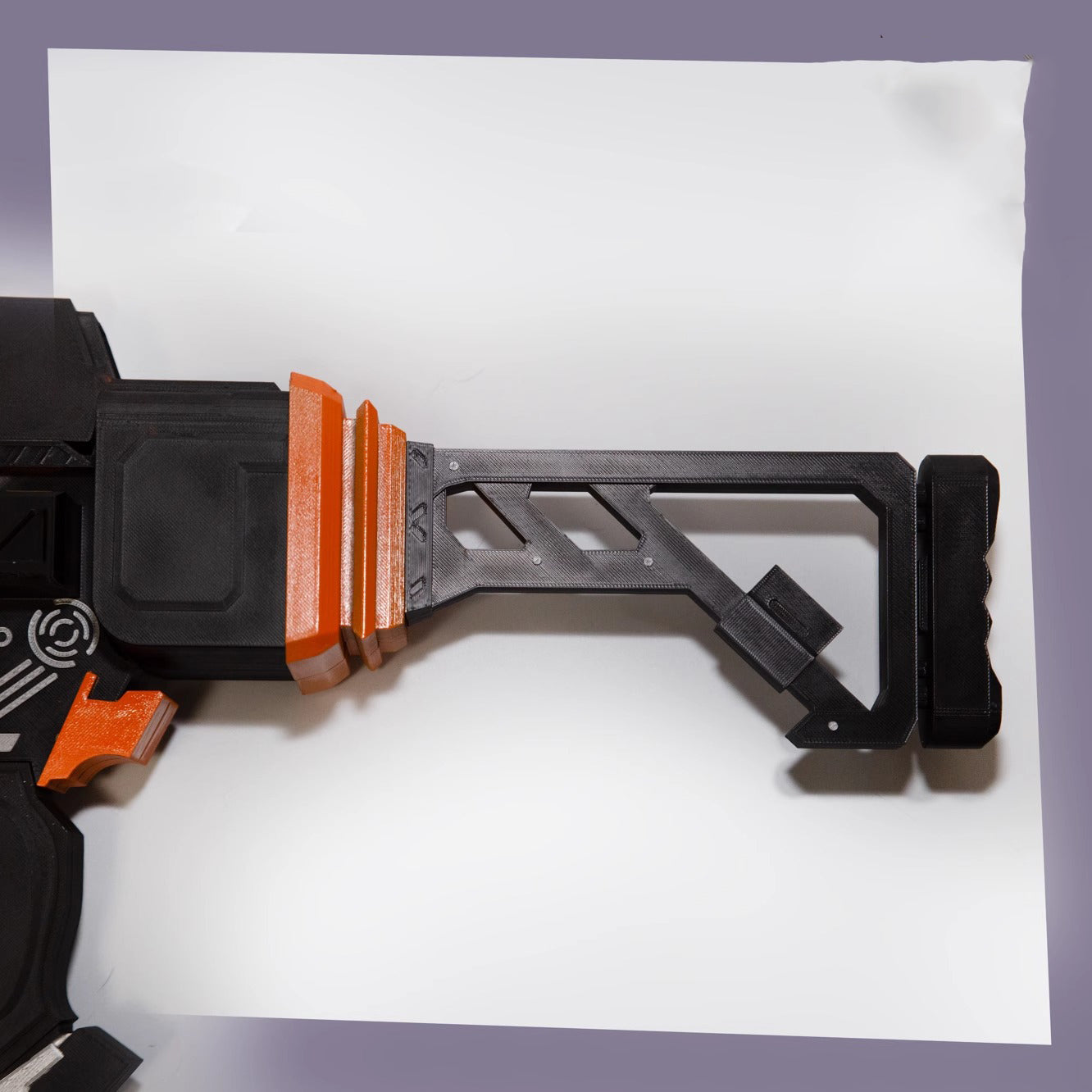 Monenjoy ゼンゼロ グレース・ハワード コスプレ道具　銃のレプリカ　60cm　PLA材 白祇重工 （ゼンレスゾーンゼロ） - Monenjoy