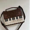 Monenjoy キレカジ風　ピアノ刺繍リュックサック  ハンドバッグ　ミニシュルダーバッグ　ミニバッグ ブロンズ色GSbag001