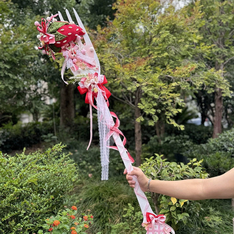 Monenjoy　ロリータ風　いちご　法杖　コスプレ道具　可愛い　撮影道具　超大サイズ　手作り　工芸品　GS1205 - Monenjoy
