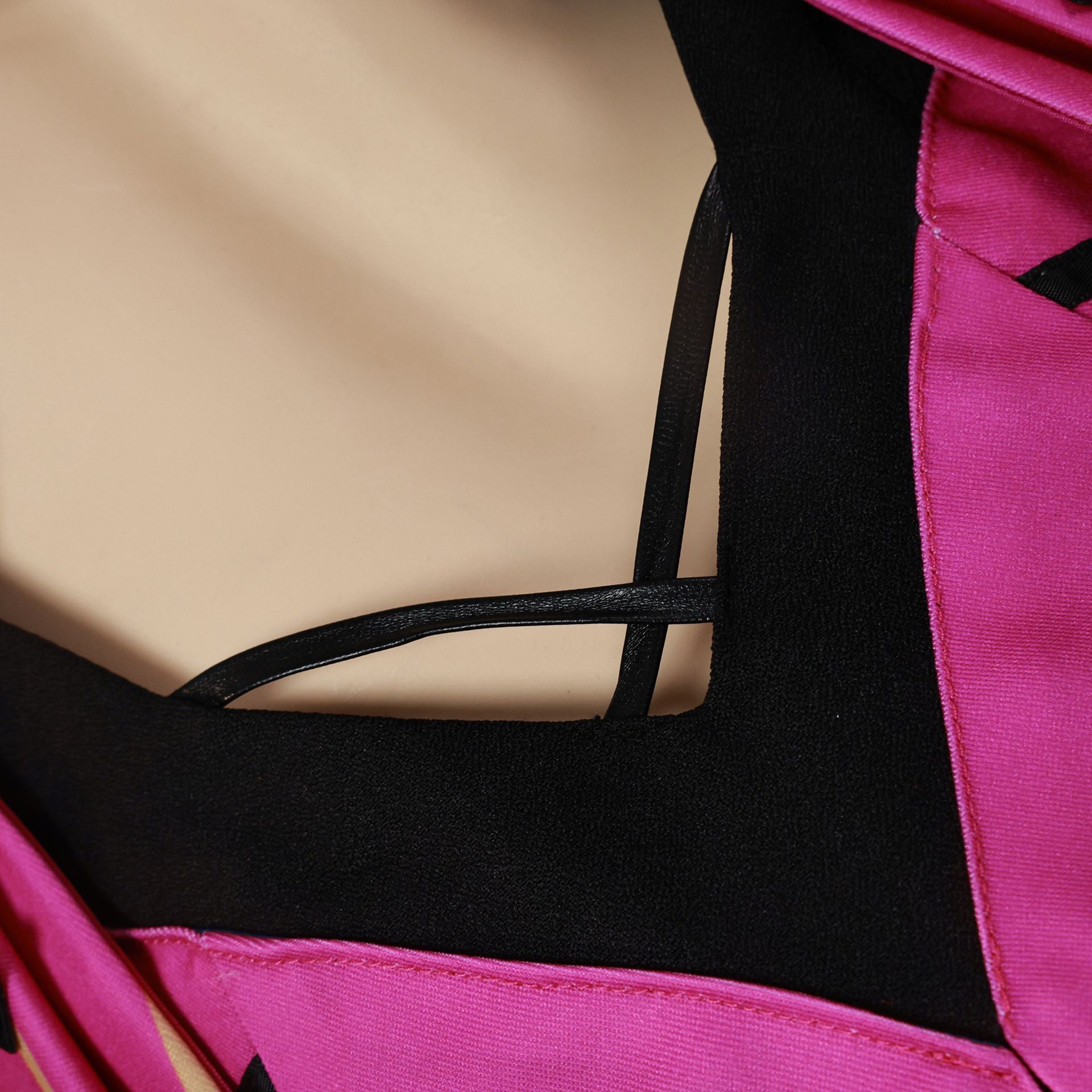 Monenjoy 鳴潮 カルロッタ Carlotta Montelli 　ワンピース　礼服　可愛い　コスプレ衣装　イベント　仮装 - Monenjoy