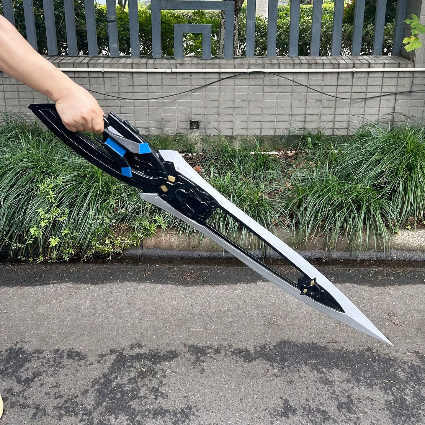Monenjoy　勝利の女神：NIKKE  ステラーブレイド  片手剣　100cm　コスプレ道具　武器モデル　PU製　 Eve –  | イヴ　GSDJ1007